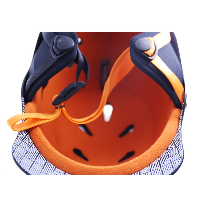 ファッションデザインのABSシェルアダルトウォータースポーツヘルメット