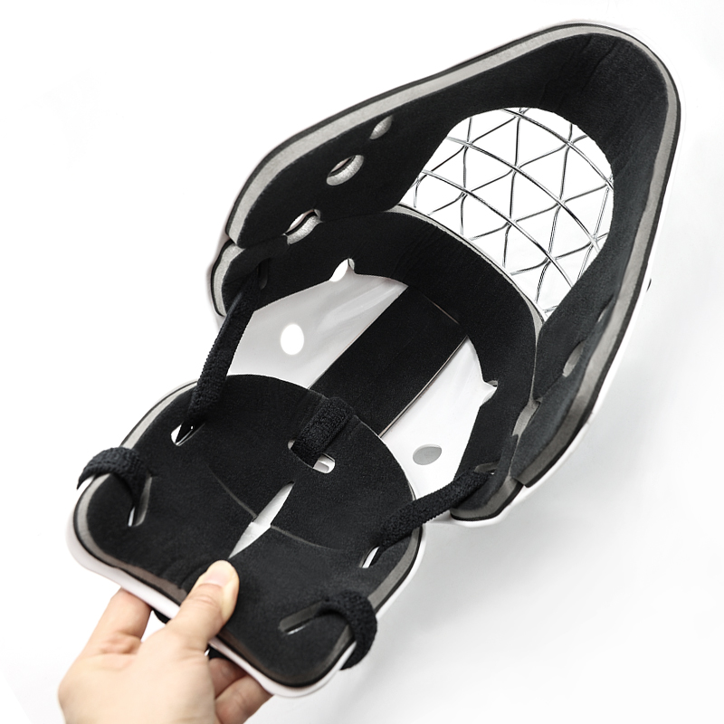 快適なフィット感を備えた耐久性のある軽量リンゲットゴールキーパーヘルメット